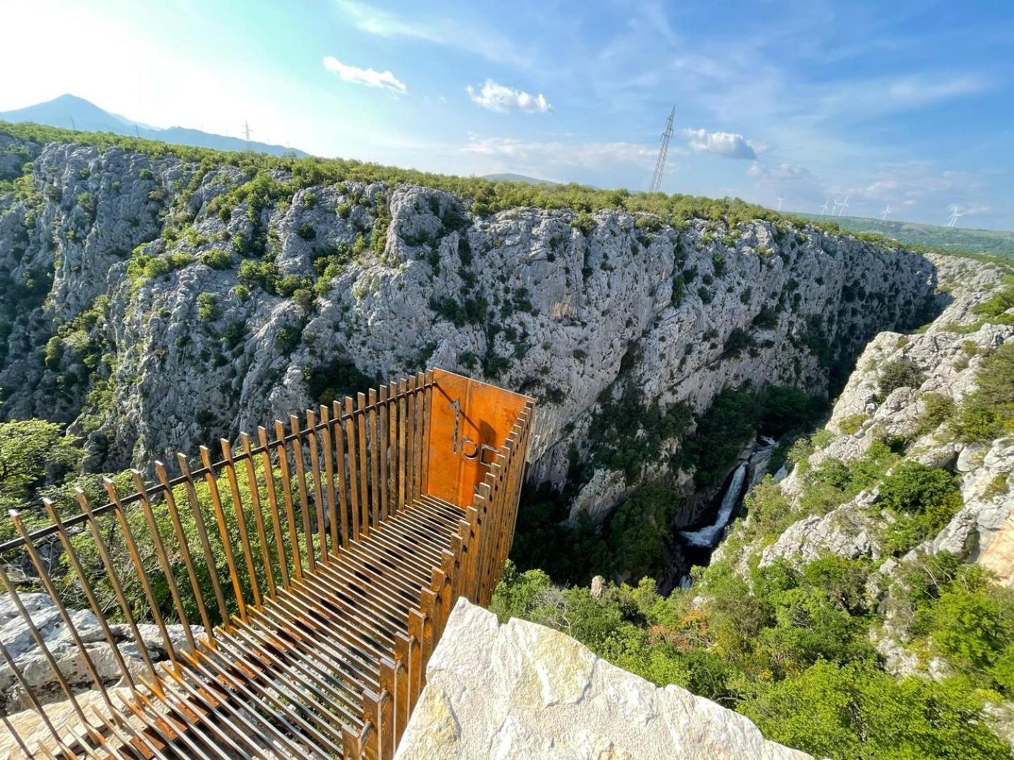 Vacation House Lavanda New! Heated Pool Zadvarje Экстерьер фото