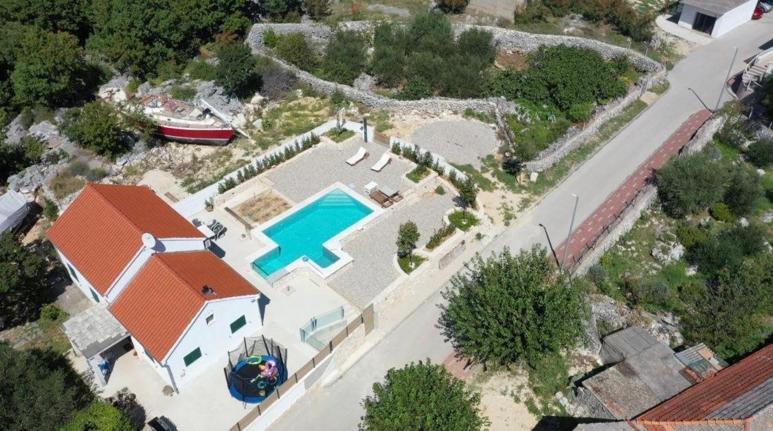 Vacation House Lavanda New! Heated Pool Zadvarje Экстерьер фото